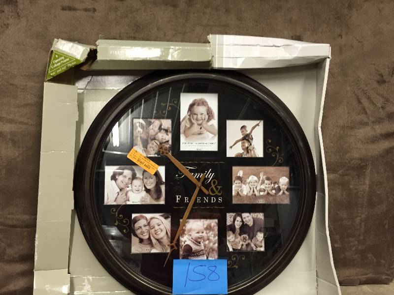 lot 158 image: Family Frame Clock