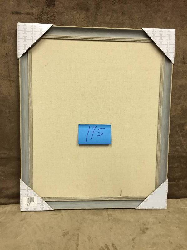 lot 175 image: Belle Maison Linen Board Wall Dcor