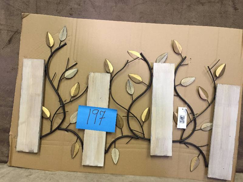 lot 197 image: Stratton Home Dcor Climbing Vines 18.5H x 27.95W x 0.98D