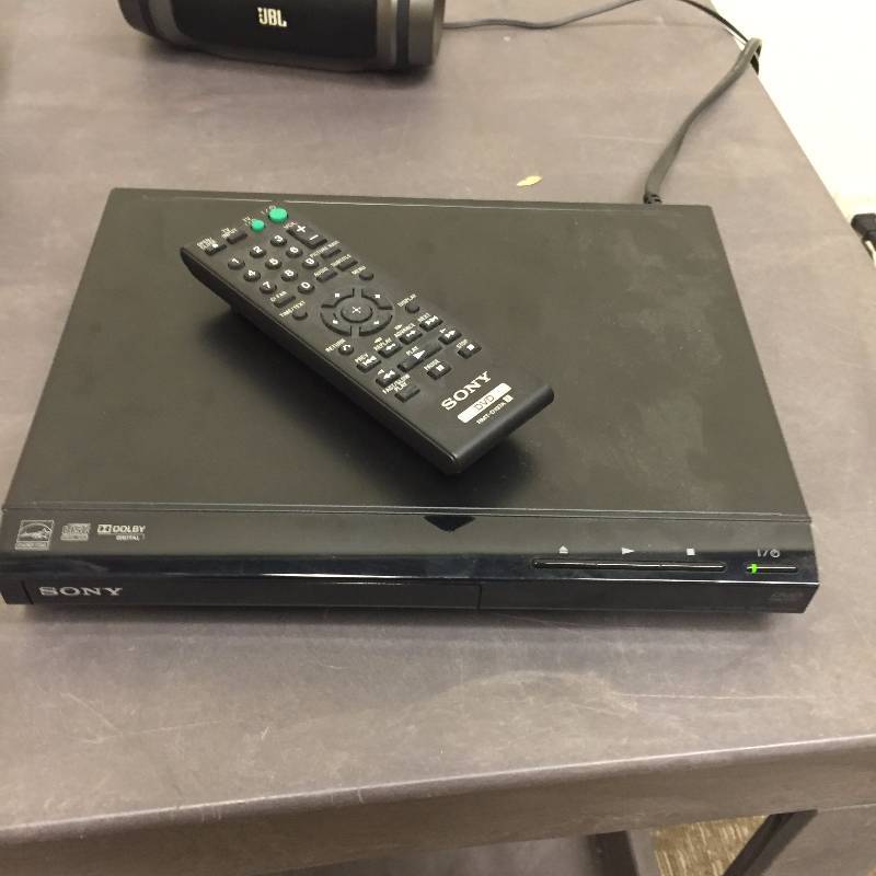 lot 056 image: AV Audio Video Lot Blue Tooth Speaker Sony DVD Player ETC