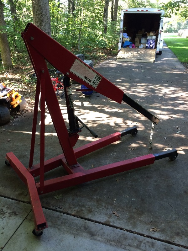 lot 10 image: Ex-Cell Engin Crane  hoist  lift  2 ton  pn 23003