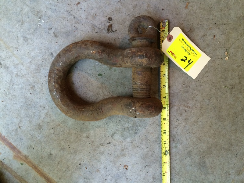 lot 24 image: Clevis  large