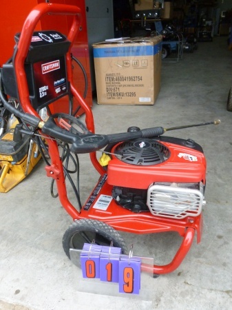 SnS Auctions # 180 Waiting for the snow