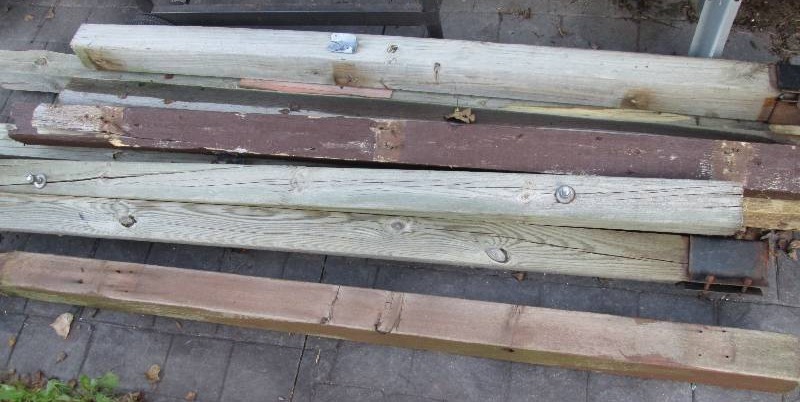 Lot of 4x4 posts, most are Ac2 trea...