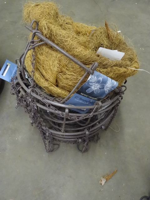 12 Metal Hanging Basket Qty 6