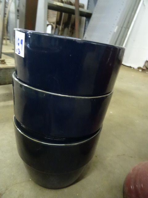 3 Ceramic Flower Pots 8 X 6
