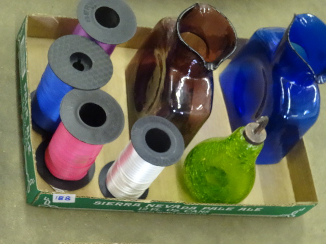 Misc Ribbon 2 Vases