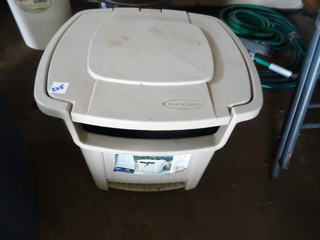 Suncast Hose Reel Dispenser with Hose