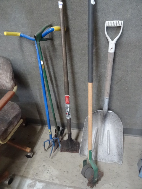 Aluminum Shovel