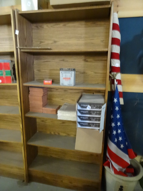 Laminate Shelving  Unit