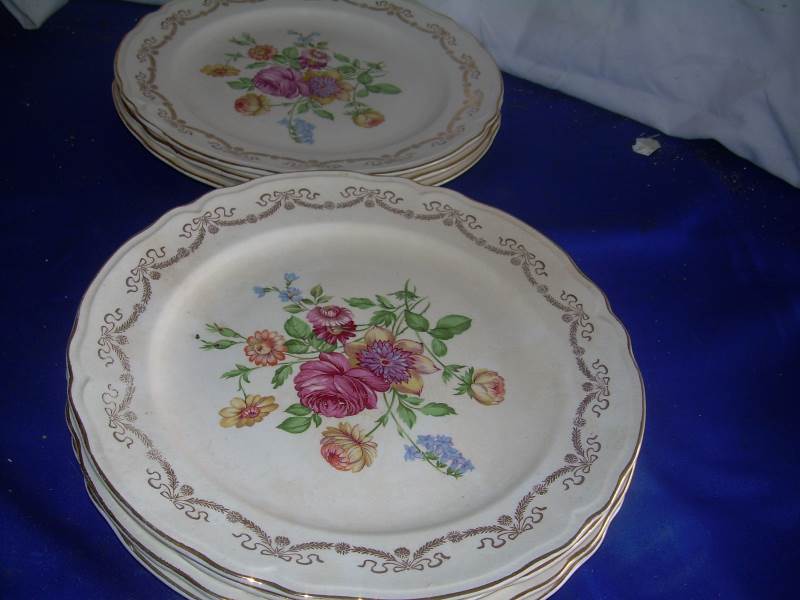 vintage edvin knowles plates