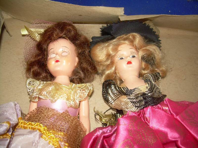 2 vintage collector dolls