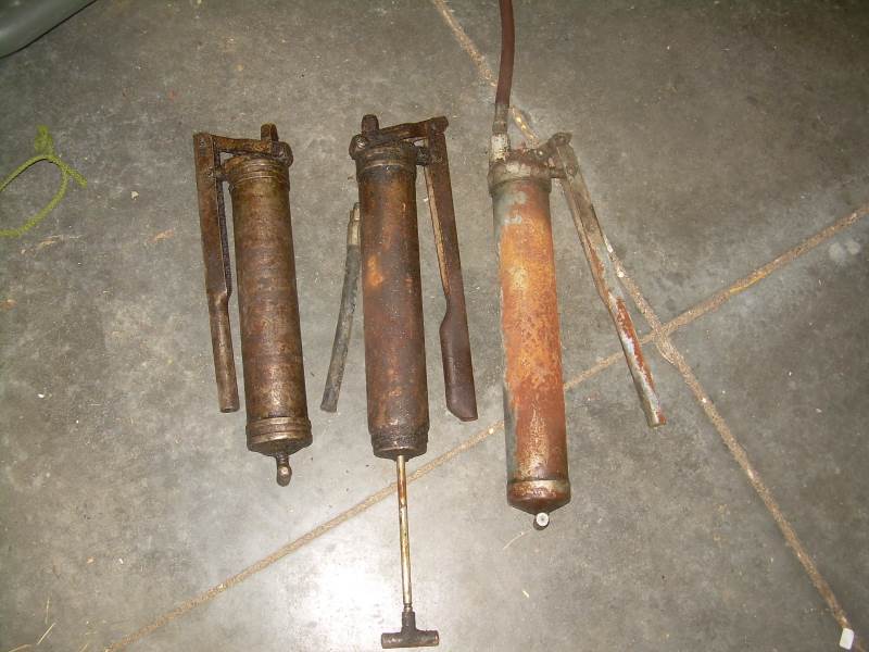 3 grease guns
