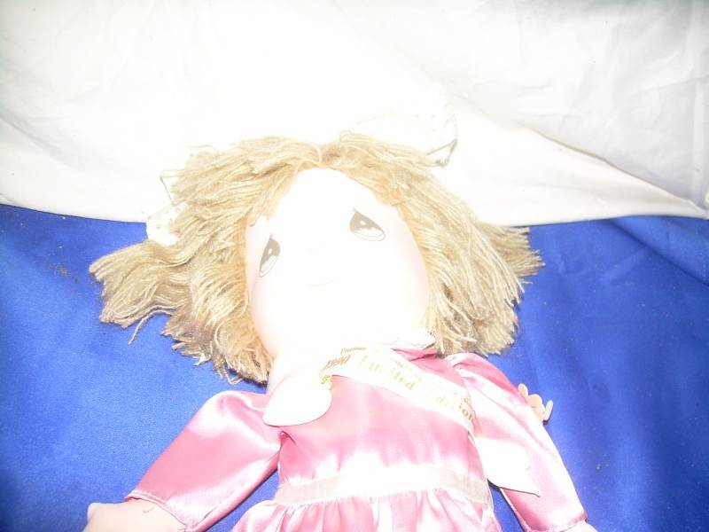 1990 precious moment collector doll