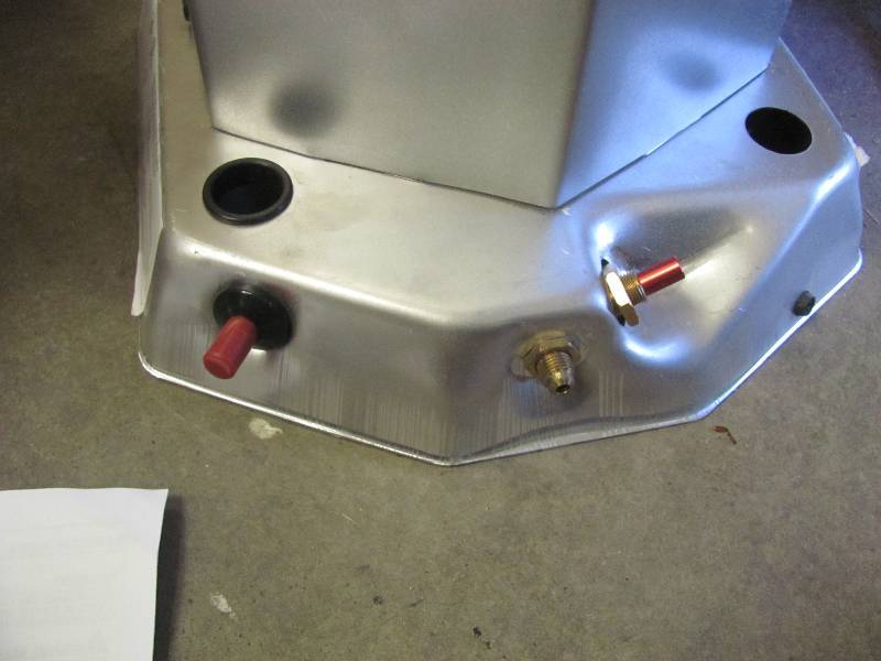 lot 24 image: Portable Heaters