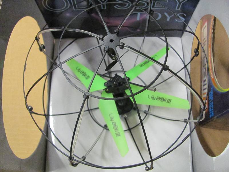 lot 34 image: Remote Control Toys