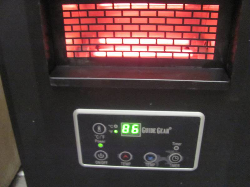 lot 35 image: Portable Heaters