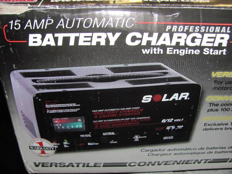 lot 44 image: Battery Chargers