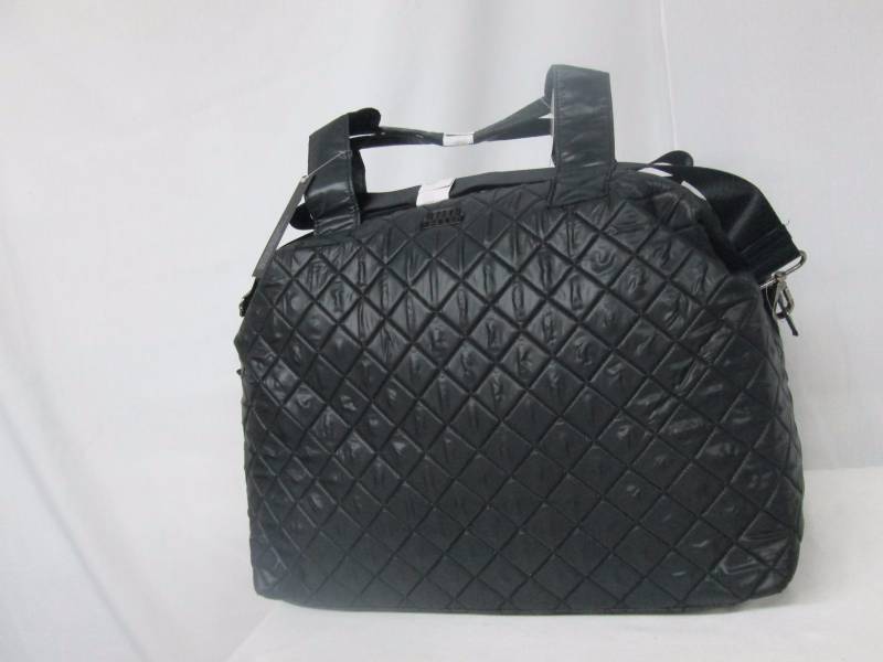 lot 50 image: Steve Madden Bquiltt Weekender Bag