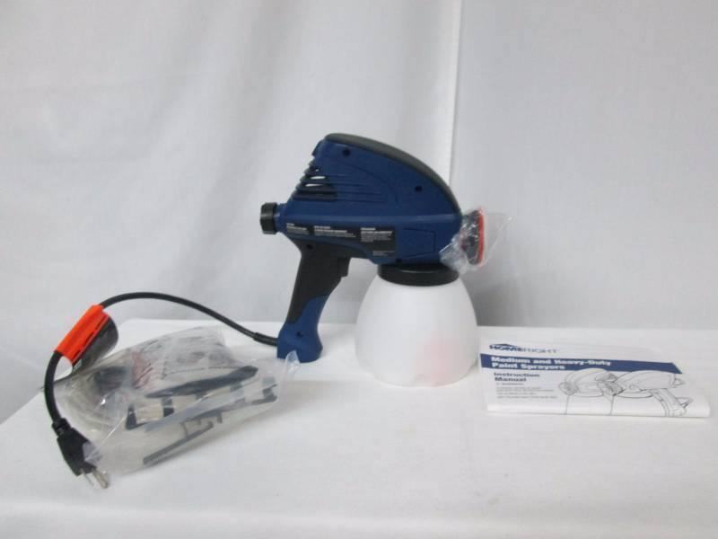lot 33 image: HomeRight Medium Duty Paint Sprayer