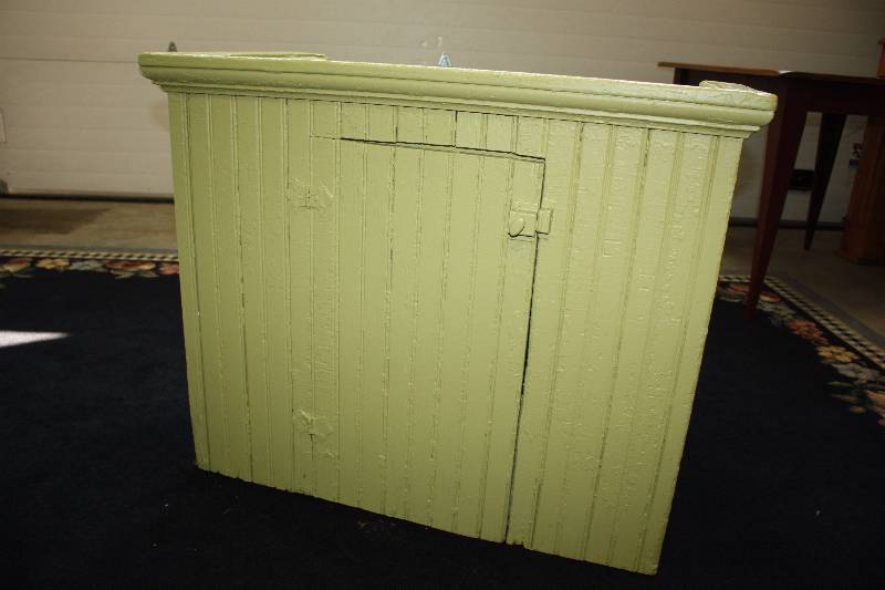 Antique Painted Dry Sink
