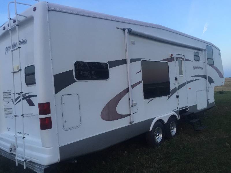 2006 CrossRoads Paradise Pointe 5th Wheel Travel Trailer