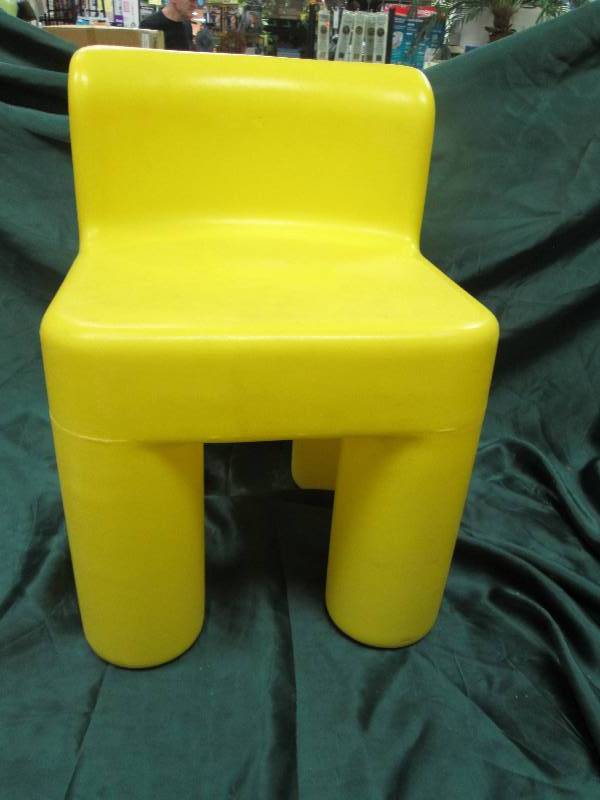 Yellow chair...