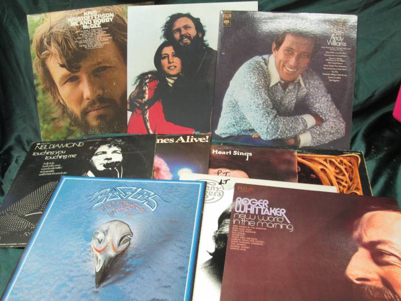 Vintage records, Qty 10 Kenny Roger...