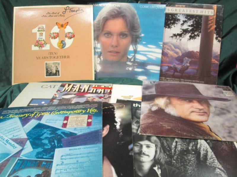 Vintage records, Qty 10 Man hattans...