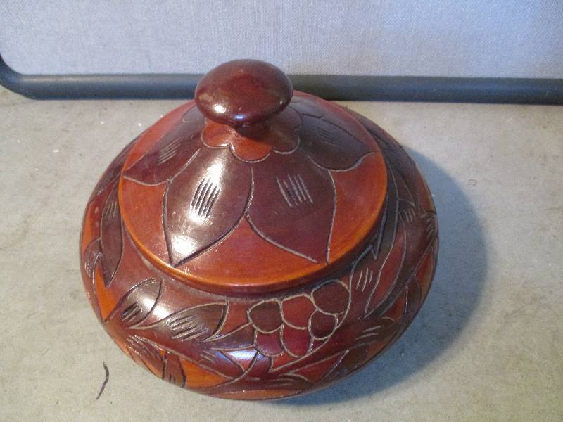 decorative wood bowl with lid with ...