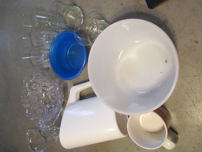 mixed lot of mugs, pitcher, glasses...