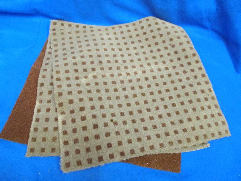 3 car floor mats, 18 x 18...