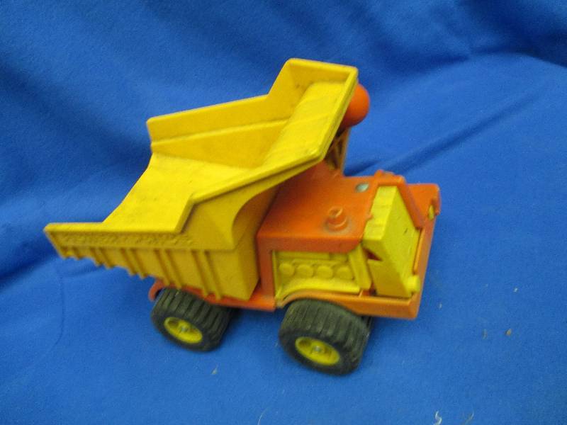 Fisher Price mining truck, made in ...