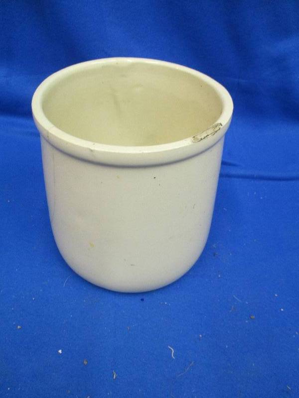Very old McCoy crock marked No. 133...