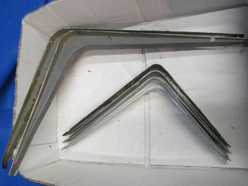 5 shelf brackets...