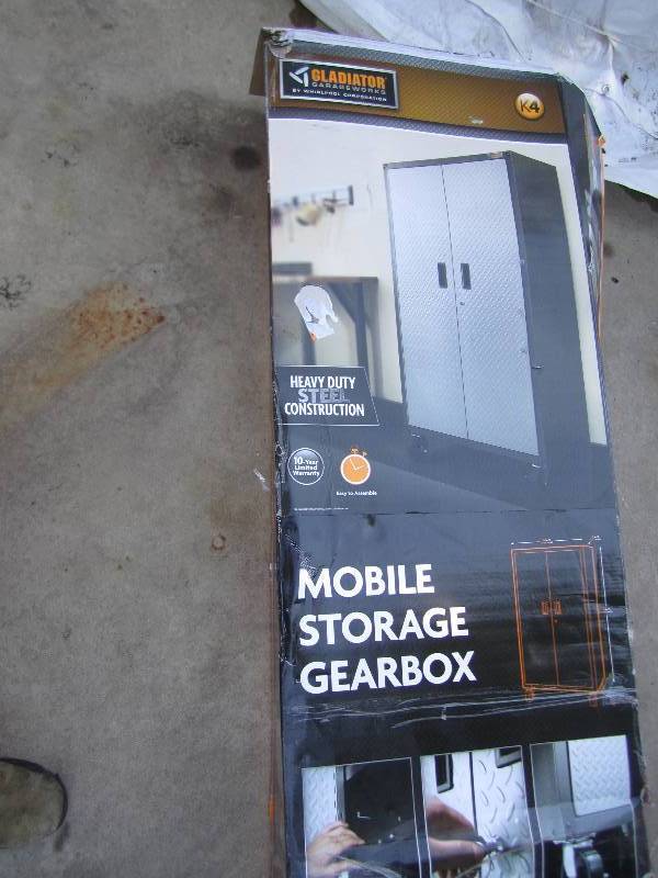 lot 51 image: Gladiator Ready to Assemble 66 in. ...