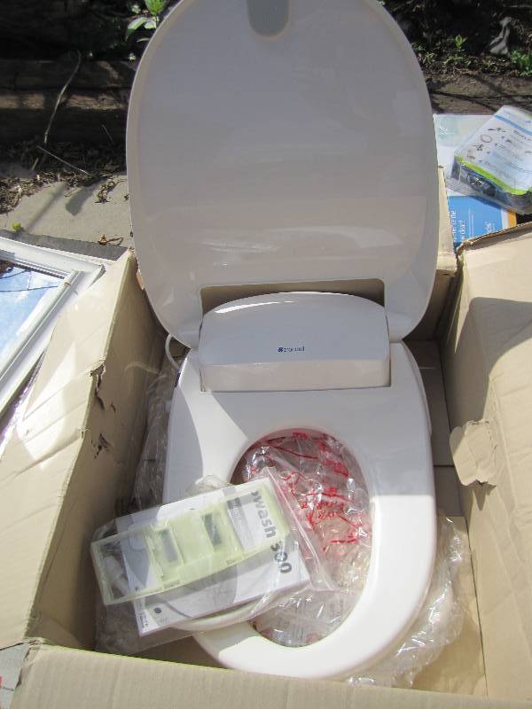 lot 60 image: Brondell   Swash 300 Advanced Bidet...