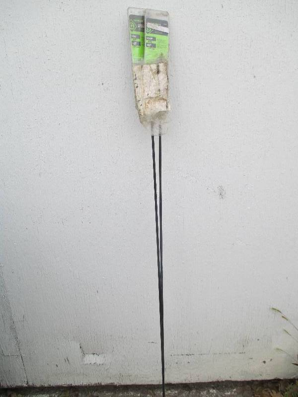2 Greenline 54 drill extensions, 1...