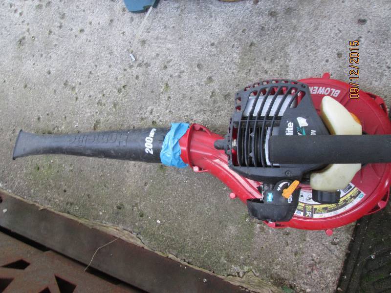 Homelite Model 266v leaf  debris b...