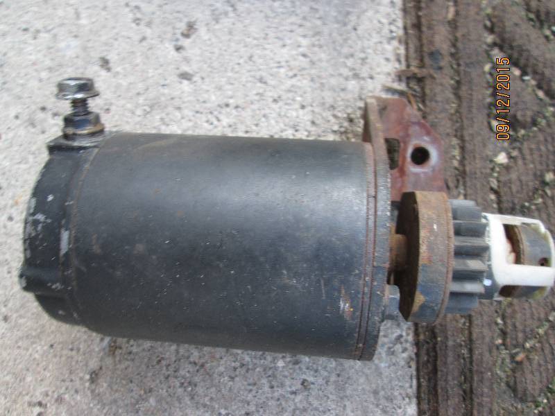 12 volt lawnmower starter, works...