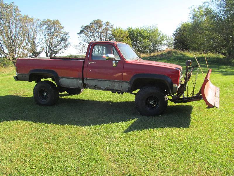Chevy Pickup w Plow