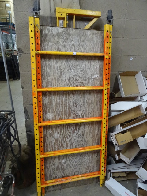 lot 31 image: Baker Scaffolding Section Complete