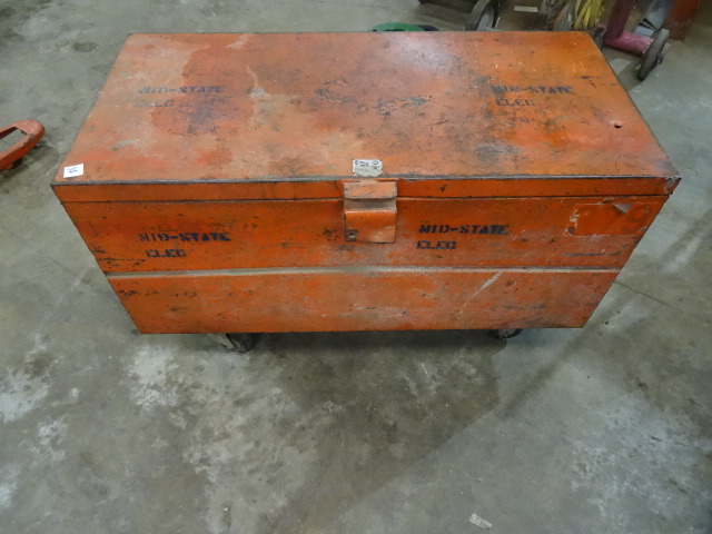 lot 35 image: Job Box 42 X 28 X 20