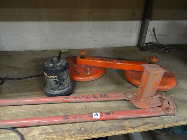 lot 64 image: Utility Pup. Vacuum Base