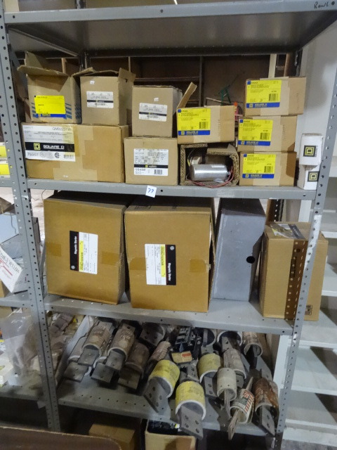 lot 77 image: Magnetic Starters and Fuses