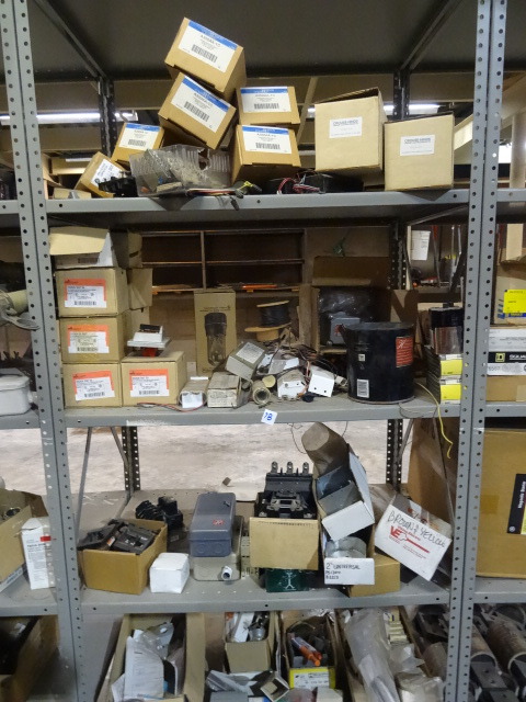 lot 78 image: Contents of Shelf Units