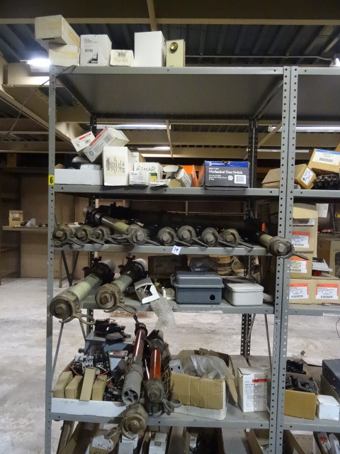 lot 79 image: Contents of Shelf  Unit Misc Electrical