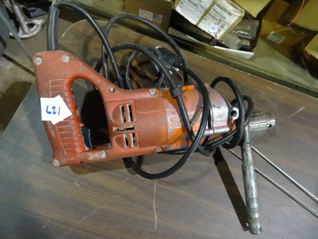 lot 127 image: Milwaukee 12 Drill