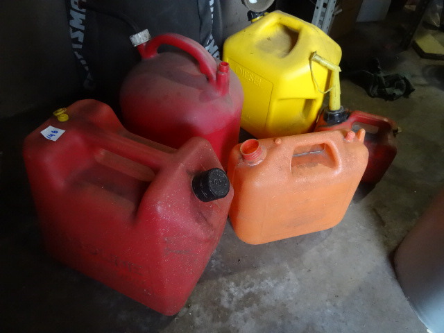 lot 146 image: 5 Gas Cans