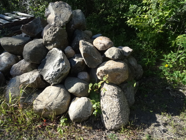 Field stone